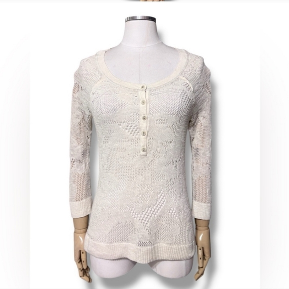 AMERICAN EAGLE OUTFITTERS Cream Scoop Neck Cotton Open Lace Knit Henley - Picture 5 of 5